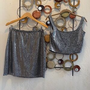 Bebe Gray Glittery 2-piece skirt set SZ L